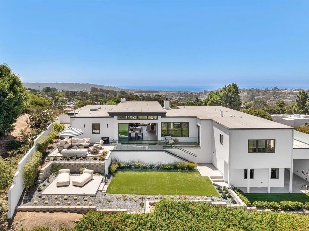 1110 Solana Drive