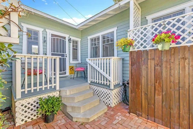 39 S Laurel Street