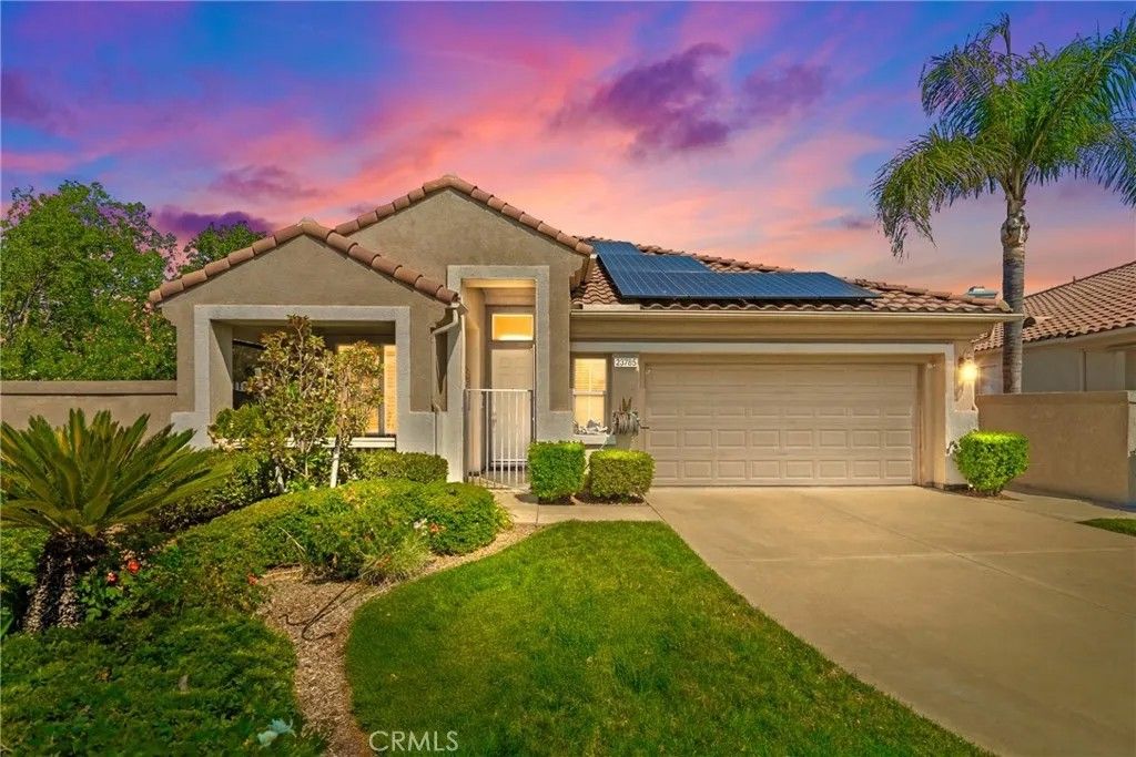 Photo of 23785 Corte Carrio, Murrieta, CA 92562 (MLS # SW25215293)