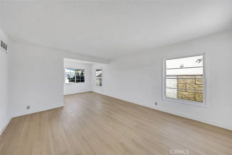 2395 Vancouver
