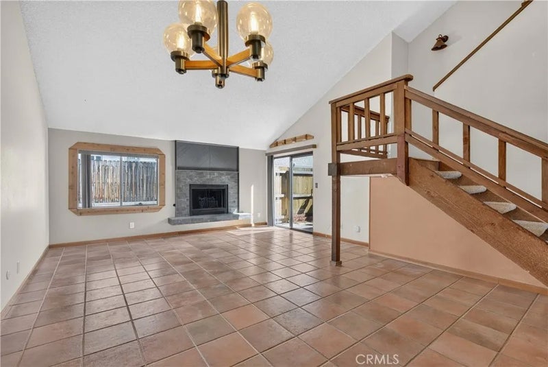 1623 Longbranch