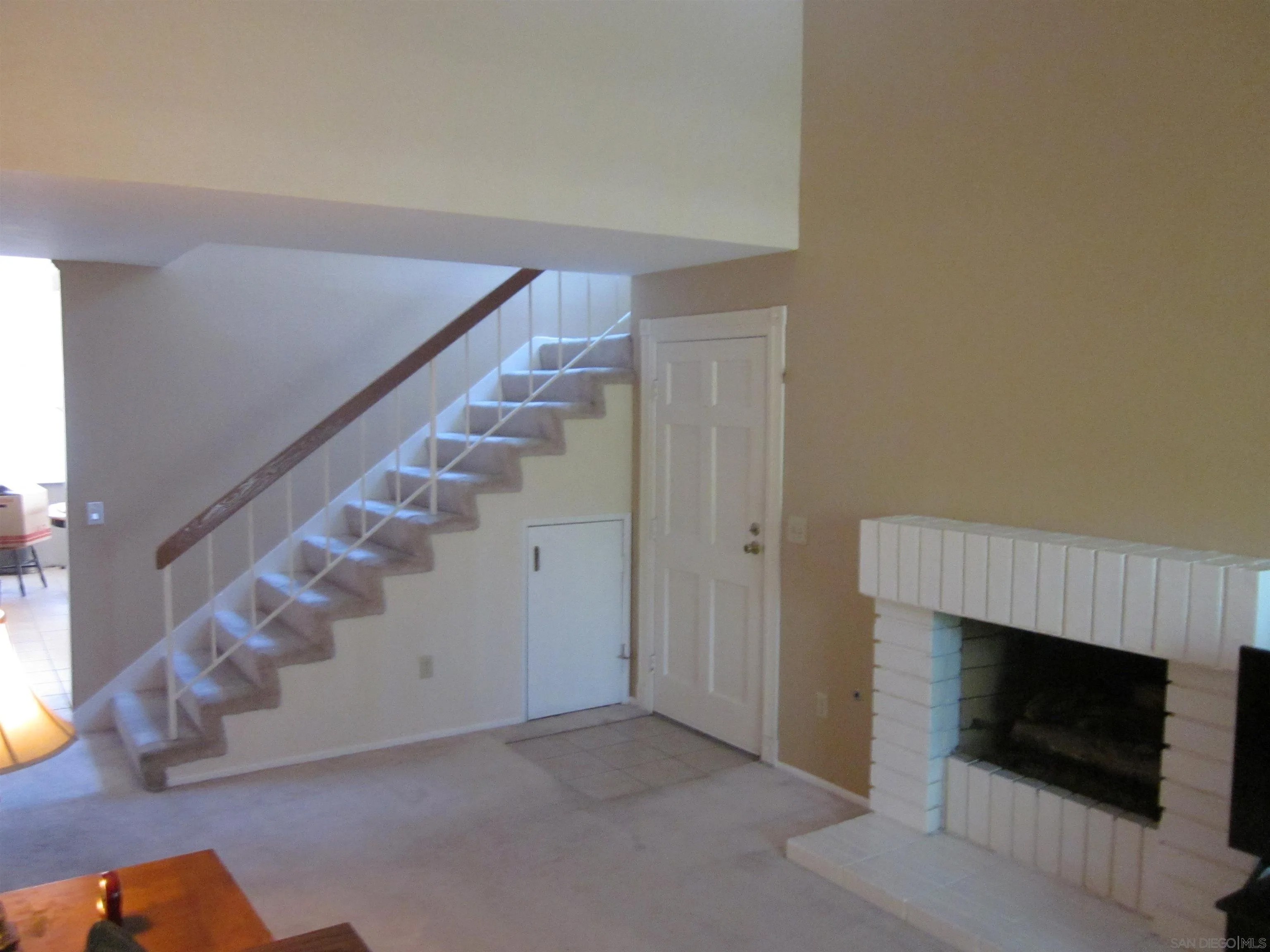10706 Esmeraldas Dr