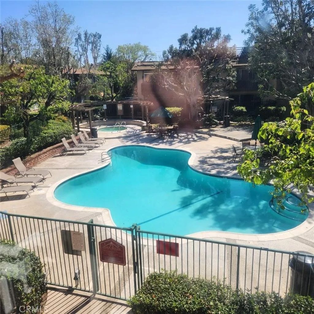 Photo of 3050 S Bristol Street #9D, Santa Ana, CA 92704 (MLS # PW26077038)