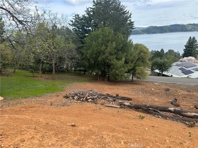 3657 Fircrest