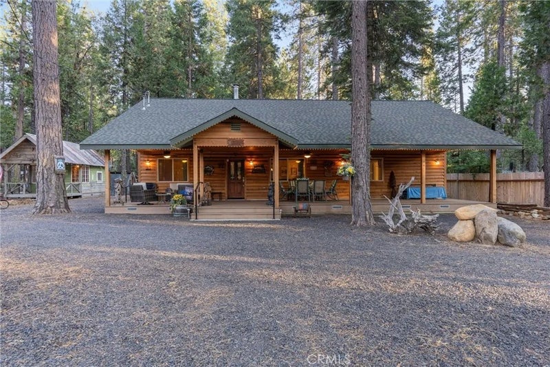 7528 Humboldt Road