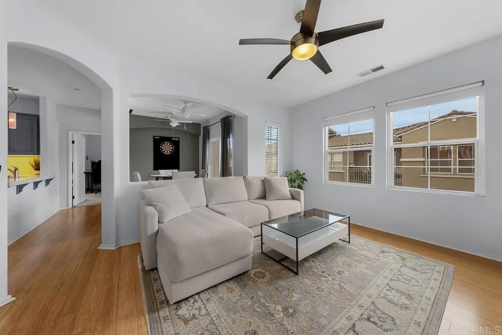 809 Caminito Francisco 1