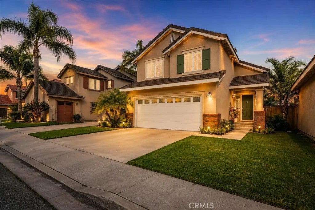 Photo of 865 Honey Grove Way, Corona, CA 92878 (MLS # DW26119571)