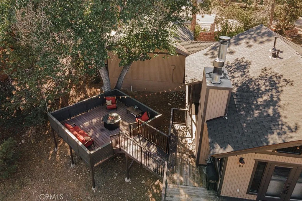 750 Villa Grove
