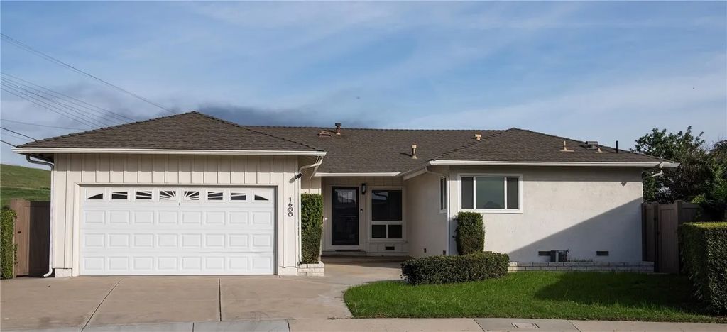 Photo of 1600 Trumbower Ave, Monterey Park, CA 91755 (MLS # WS26022102)