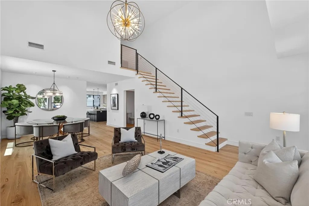 1007 S Prospect Ave
