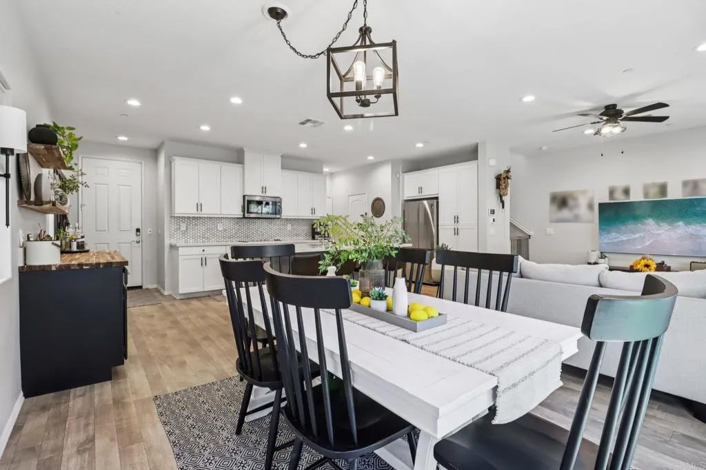 5462 Starlight Place