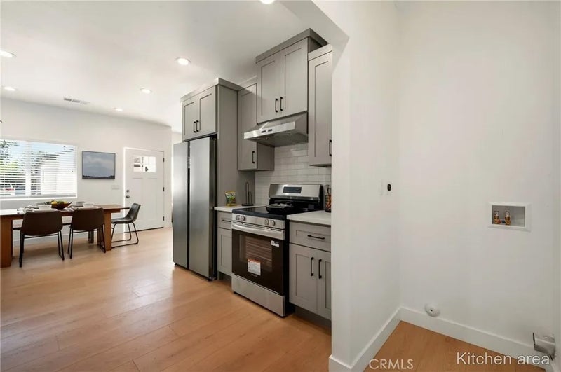 1411 W 7th Street