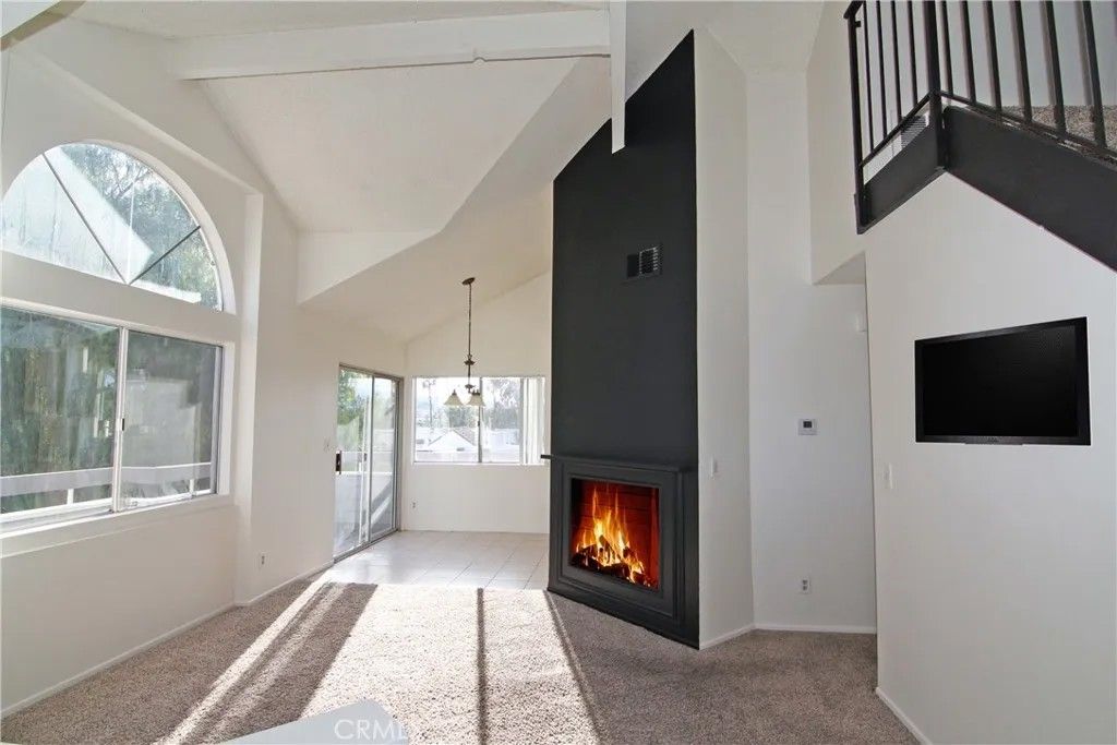 Photo of 26867 Claudette Street #118, Canyon Country, CA 91351 (MLS # SR26070420)