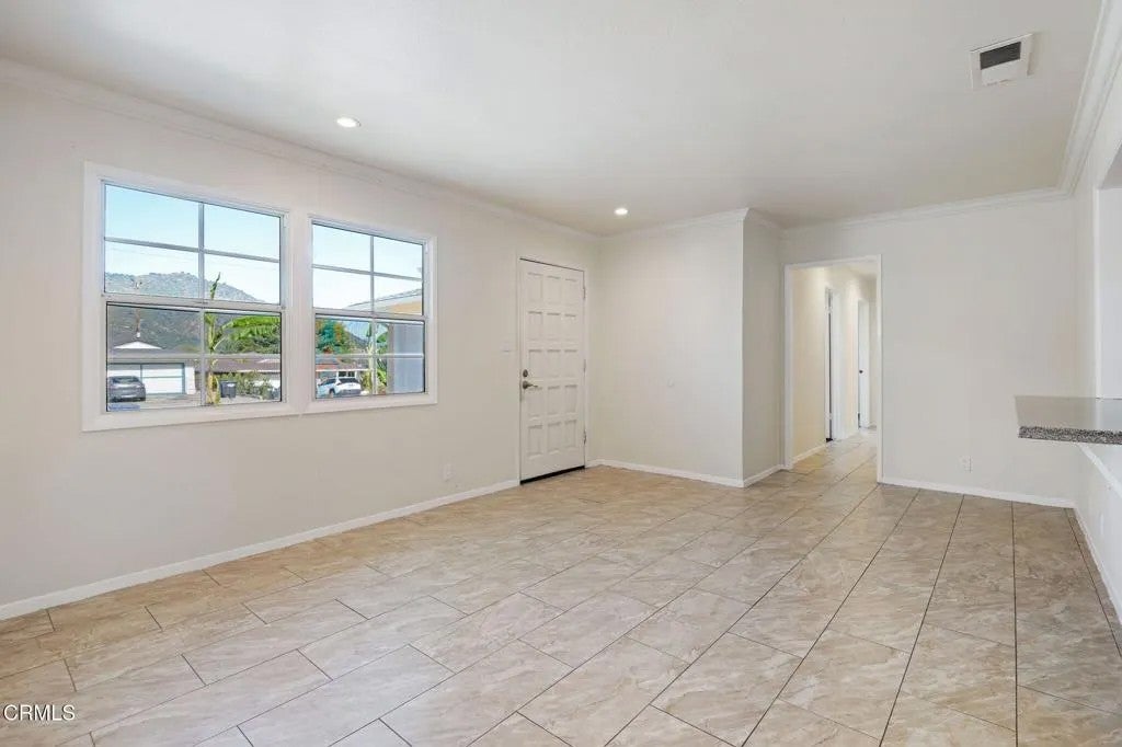 5364 Floral Drive