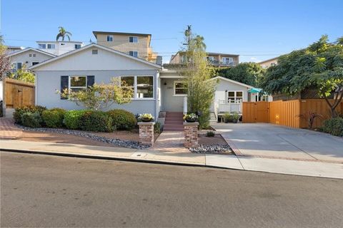 2303 Poinsettia Dr San Diego CA 92106