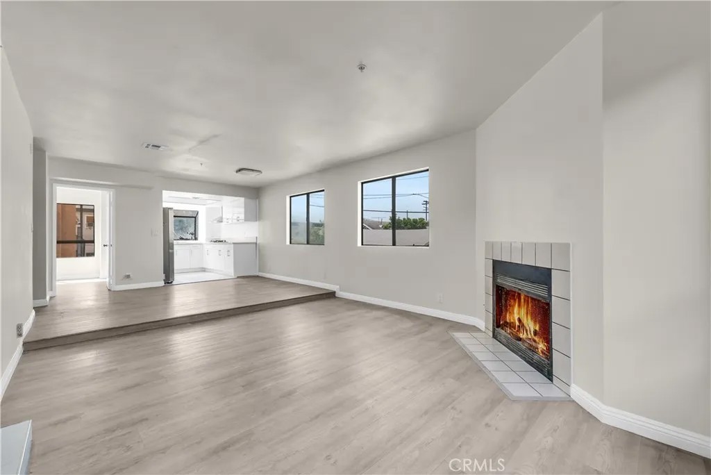 105 S Marguerita Avenue F