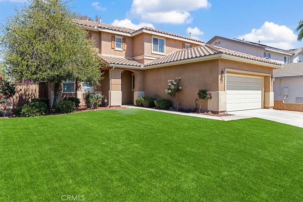 Photo of 7606 Isla Street, Hemet, CA 92545 (MLS # IG26072299)