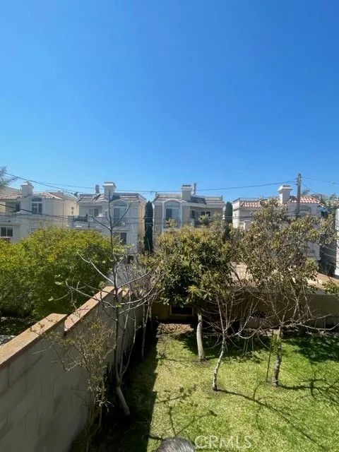 151 Monterey