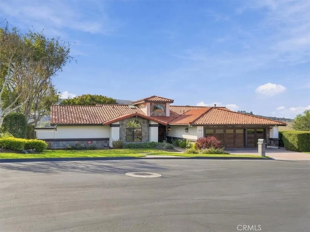 5845 Elkhorn Lane