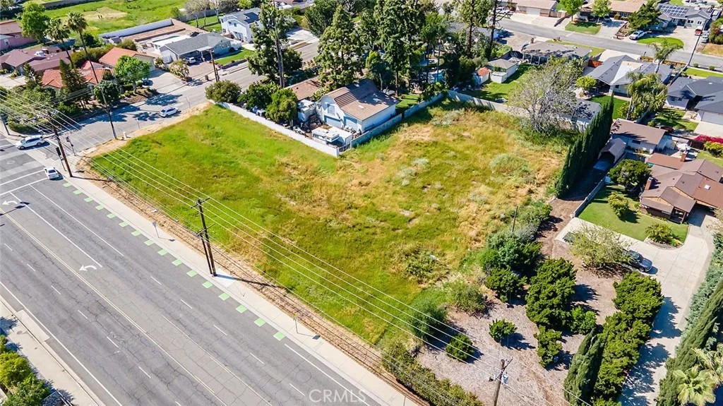 9118 Baseline Rd