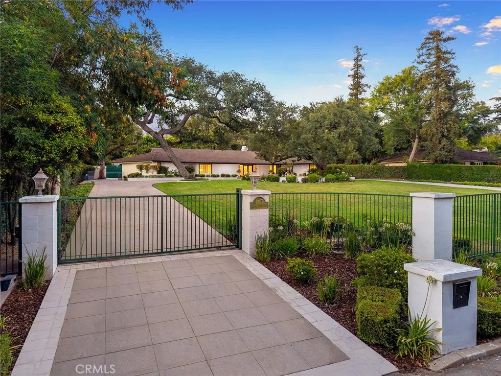 1115 W Foothill Boulevard