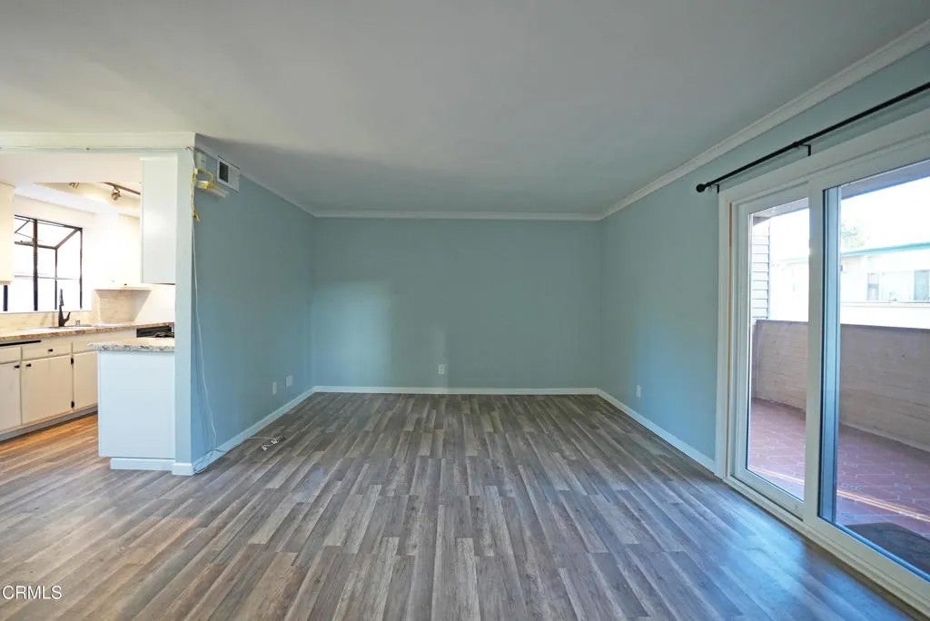 Photo of 434 N Oakland Avenue #2, Pasadena, CA 91101 (MLS # P1-29368)
