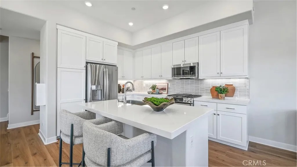 1315 Snowberry Place