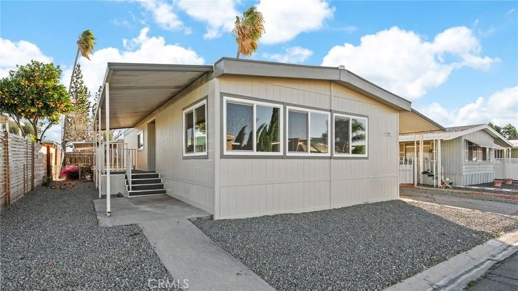 Photo of 2505 Foothill Blvd #122, San Bernardino, CA 92410 (MLS # OC25282212)