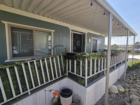 1815 Sweetwater Rd Unit SPC 120, Spring Valley, CA 91977 - #: 250035703