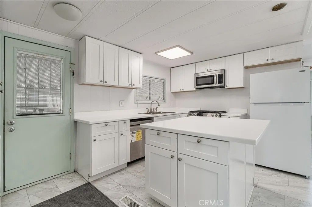 Photo of 14777 Palm Dr #79, Desert Hot Springs, CA 92240 (MLS # CV26101862)