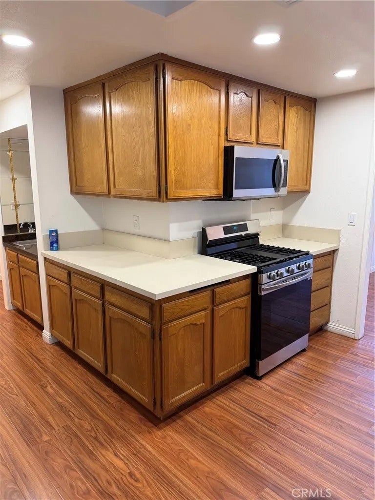 8455 Fountain 203