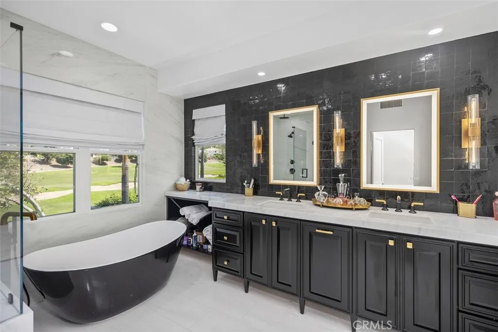 16 Golf Ridge Drive