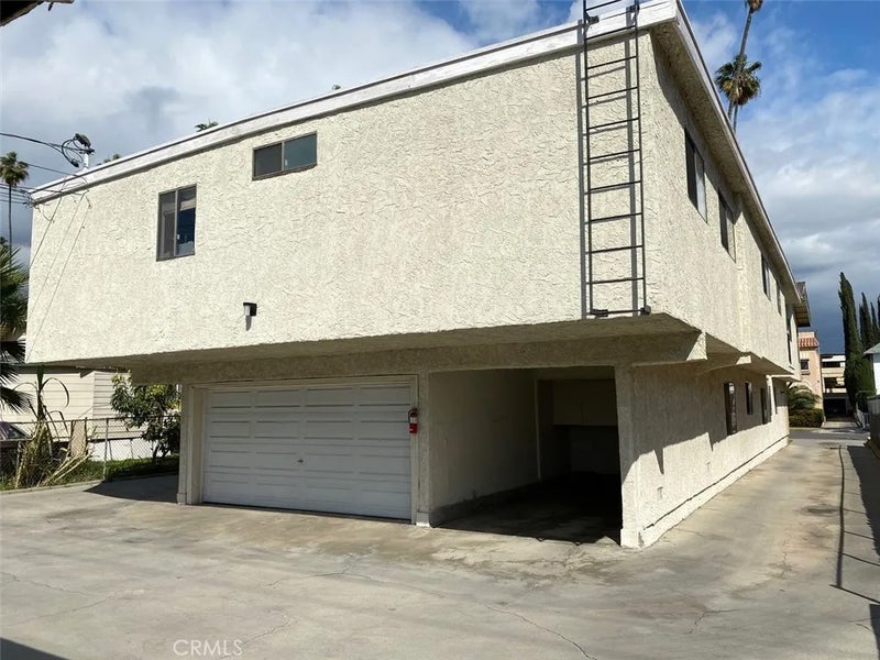 241 S Curtis Avenue