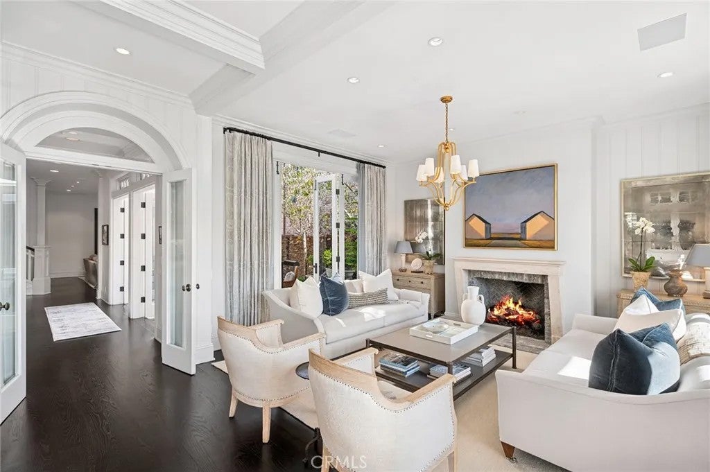 2601 Bayshore Drive
