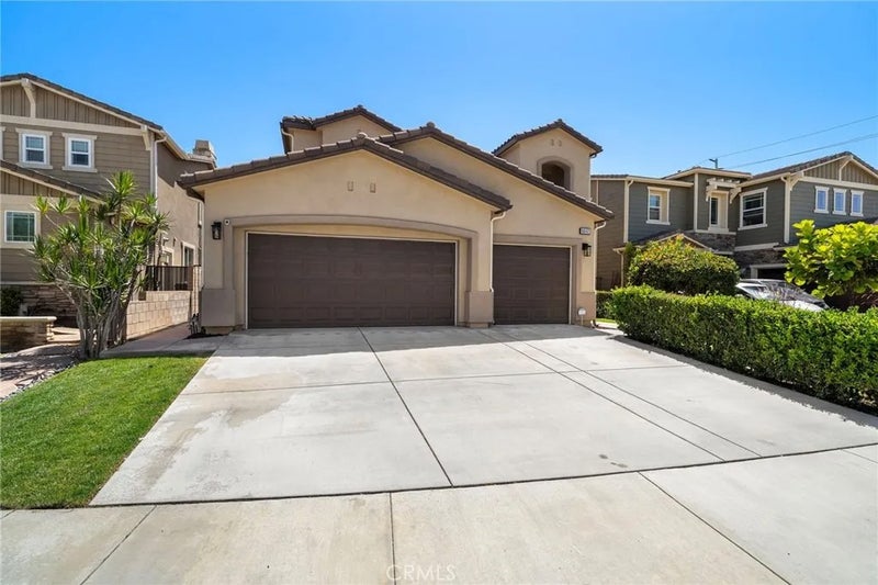 9042 Lemongrass Court