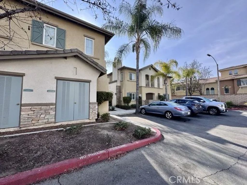 Photo of 26444 Arboretum, Murrieta, CA 92563 (MLS # SW25270768)