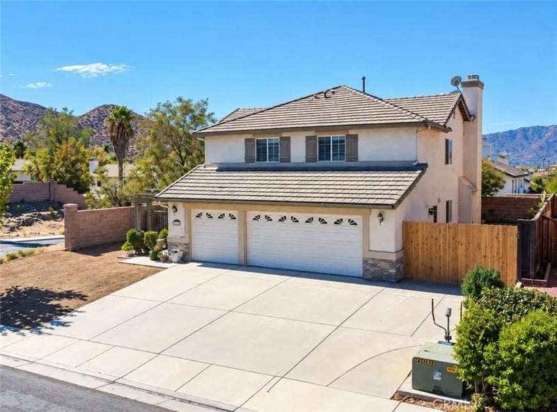 31685 Canyon Ridge