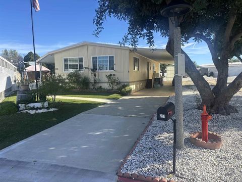 27601 Sun City Blvd. 251 Menifee CA 92586