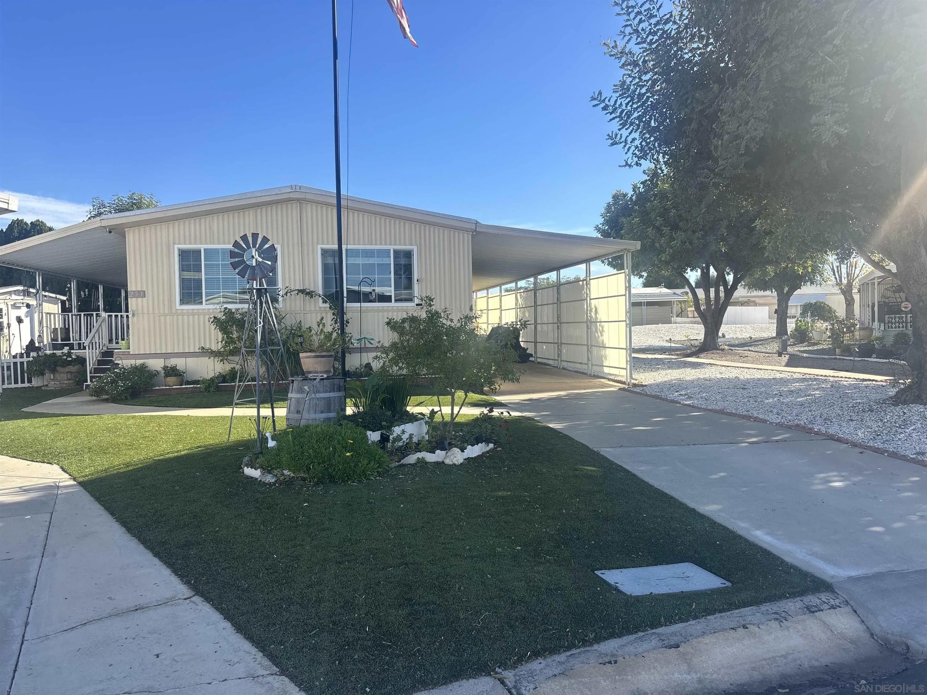 27601 Sun City Blvd. 251