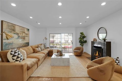 Photo of 1871 Greenfield Avenue #102, Los Angeles, CA 90025 (MLS # SR26060217)