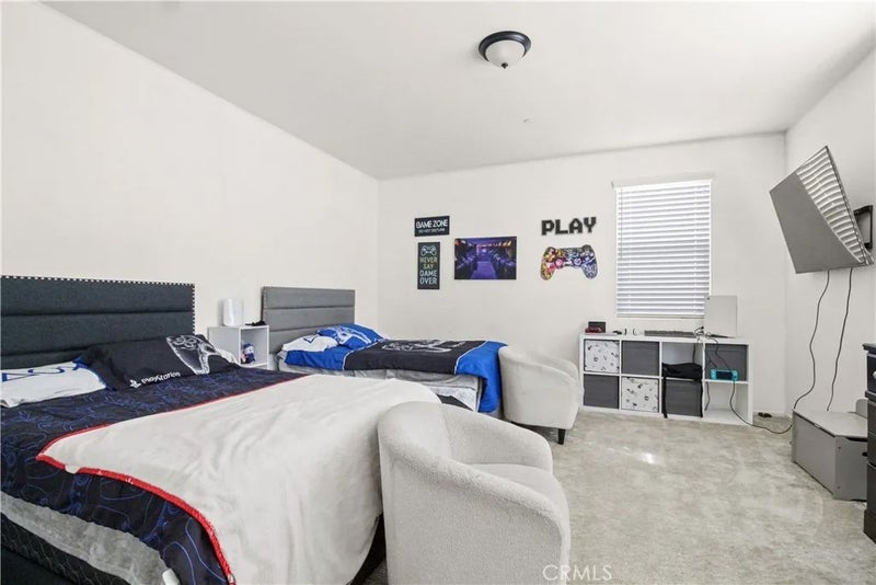 12942 Carlsbad