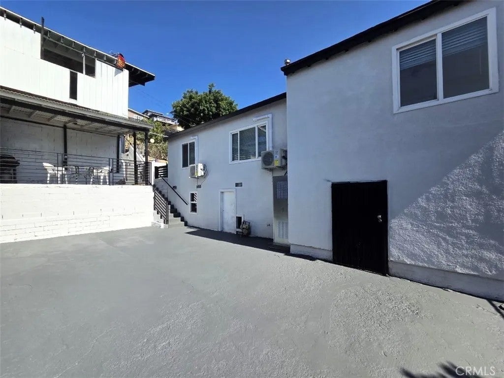 Photo of 1046 N Bonnie Beach, City Terrace, CA 90063 (MLS # CV26177063)