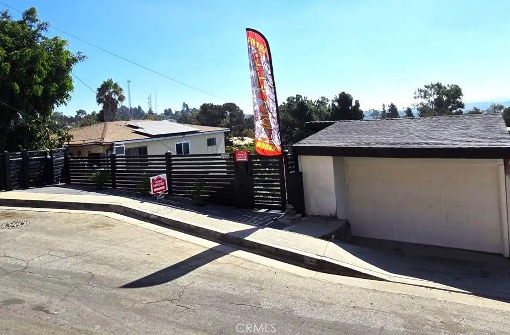 Photo of 1046 N Bonnie Beach, City Terrace, CA 90063 (MLS # CV26177063)