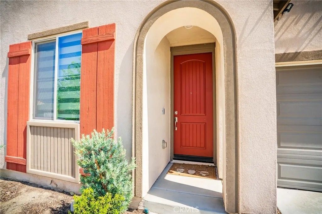 Photo of 6435 Canyonlands Dr, Jurupa Valley, CA 92509 (MLS # IV26083007)