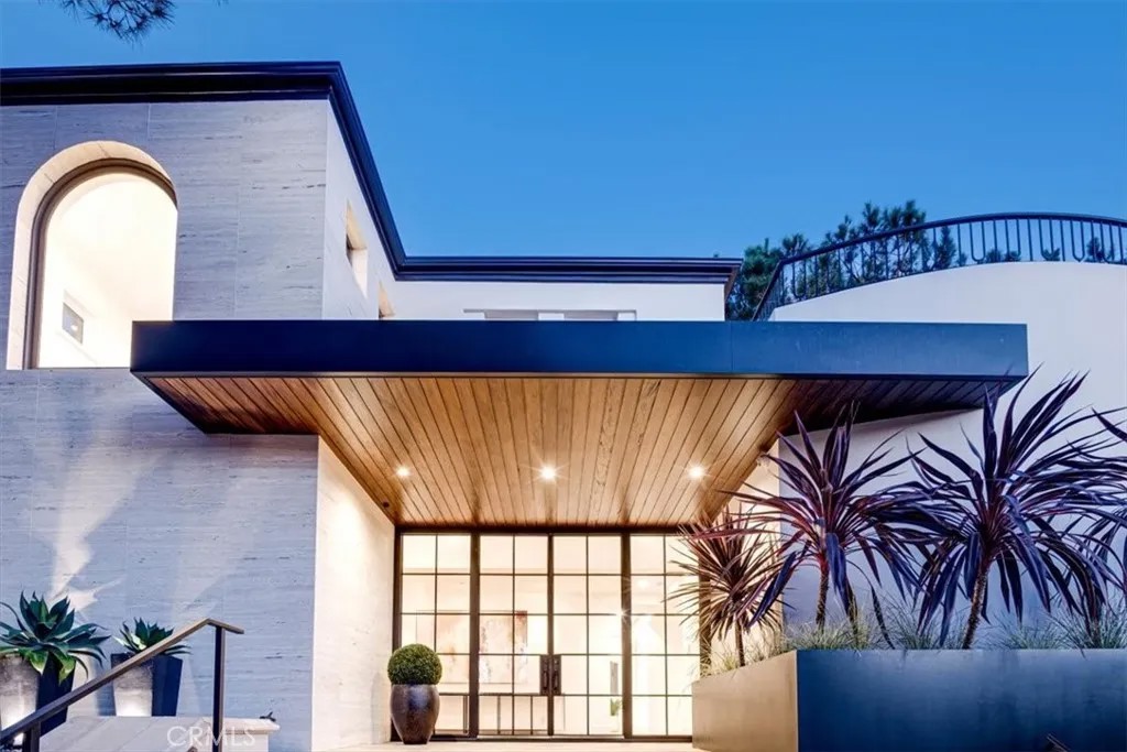34 Smithcliffs