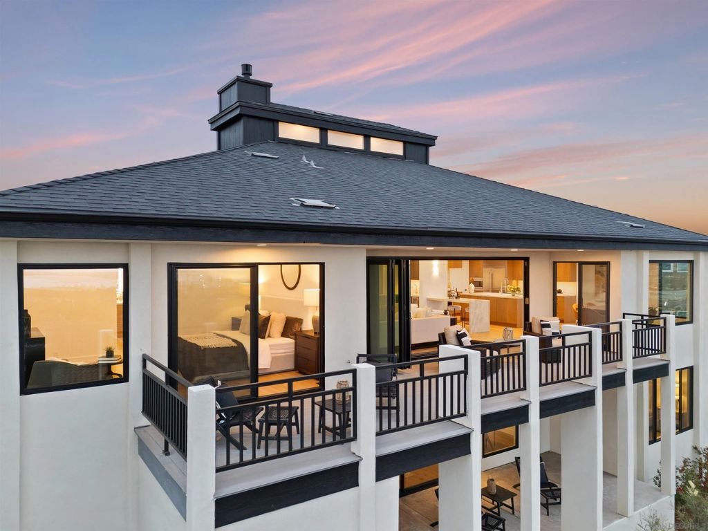 Photo of 2481 La Marque St, San Diego, CA 92109 (MLS # 260003027)