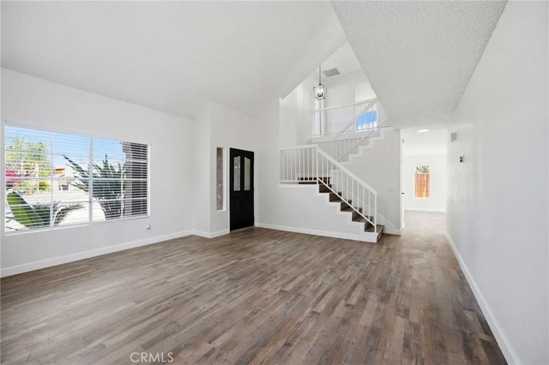 13790 Mangowood