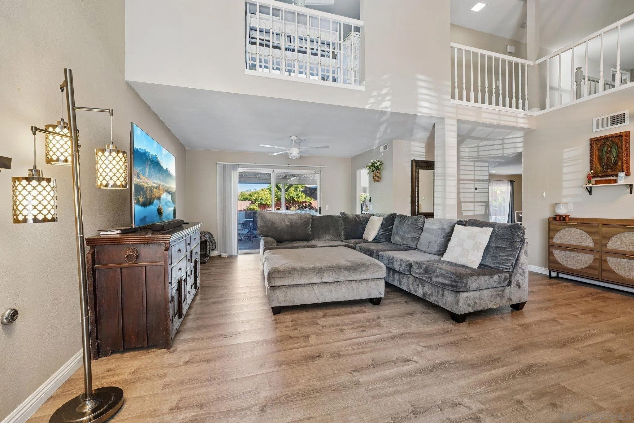 45630 Rainbow Canyon Rd