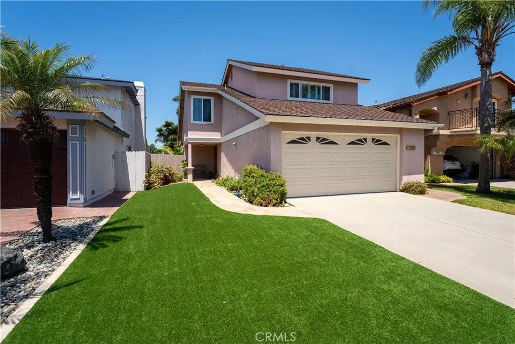 Photo of 1106 Ridgecrest Cir, Costa Mesa, CA 92627 (MLS # LG26023626)