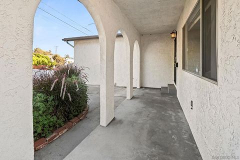 Tiny photo for 2324 Montclair St, San Diego, CA 92104 (MLS # 250042370)